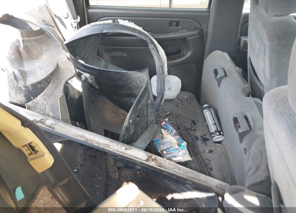 2005 CHEVROLET SILVERADO 3500 LS VIN: 1GCJK33265F924329