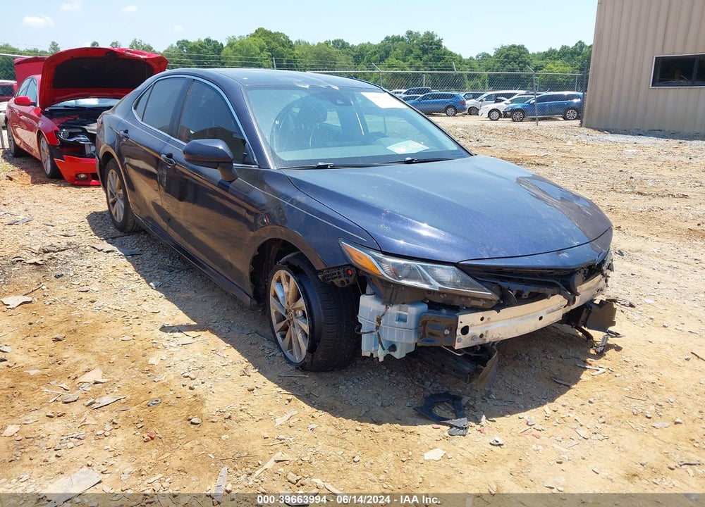 2021 TOYOTA CAMRY LE VIN: 4T1C11AK7MU565808