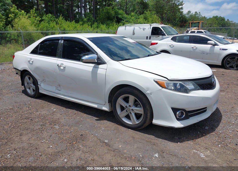 2014 TOYOTA CAMRY SE VIN: 4T1BF1FK6EU333627