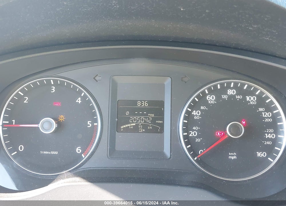 2012 VOLKSWAGEN JETTA 2.0L TDI VIN: 3VW3L7AJXCM092012