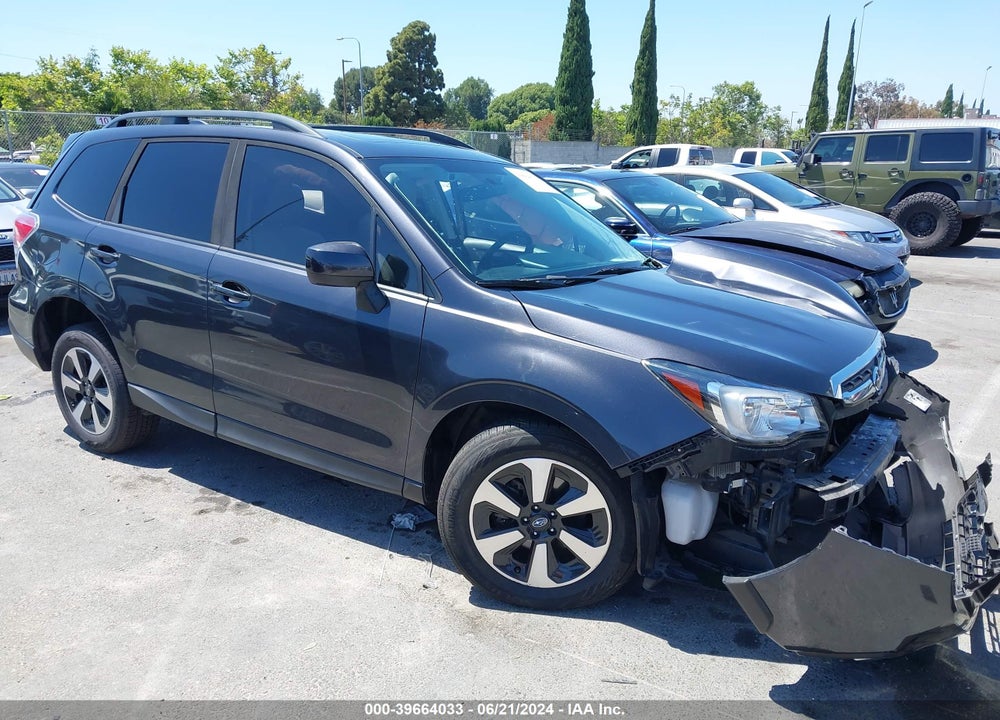 2018 SUBARU FORESTER 2.5I PREMIUM VIN: JF2SJAGC0JH594010
