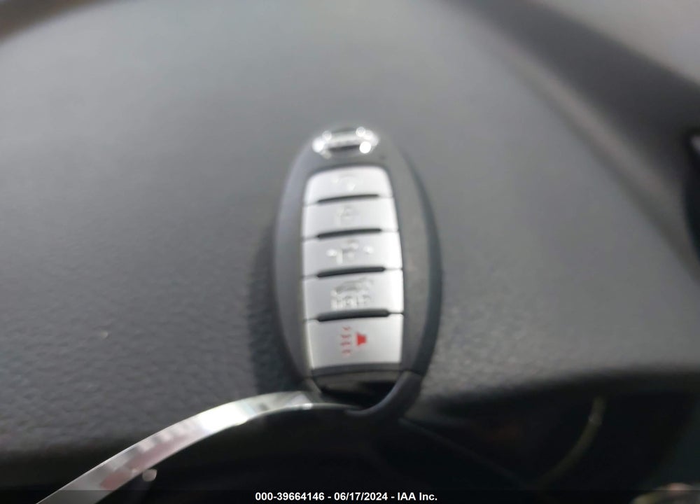 2020 NISSAN ROGUE SL FWD VIN: 5N1AT2MT0LC719727