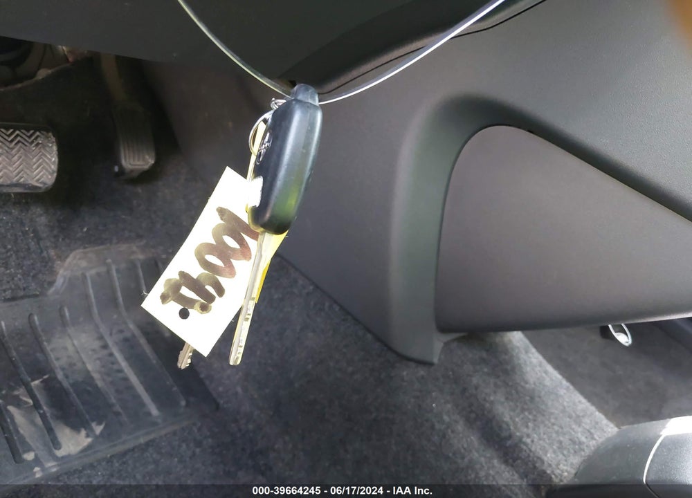 2015 SCION XB VIN: JTLZE4FE1FJ071847
