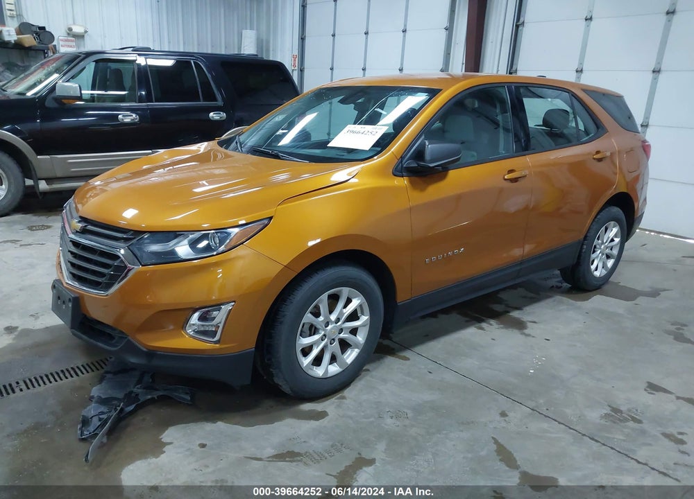 2018 CHEVROLET EQUINOX LS VIN: 2GNAXREV1J6161353