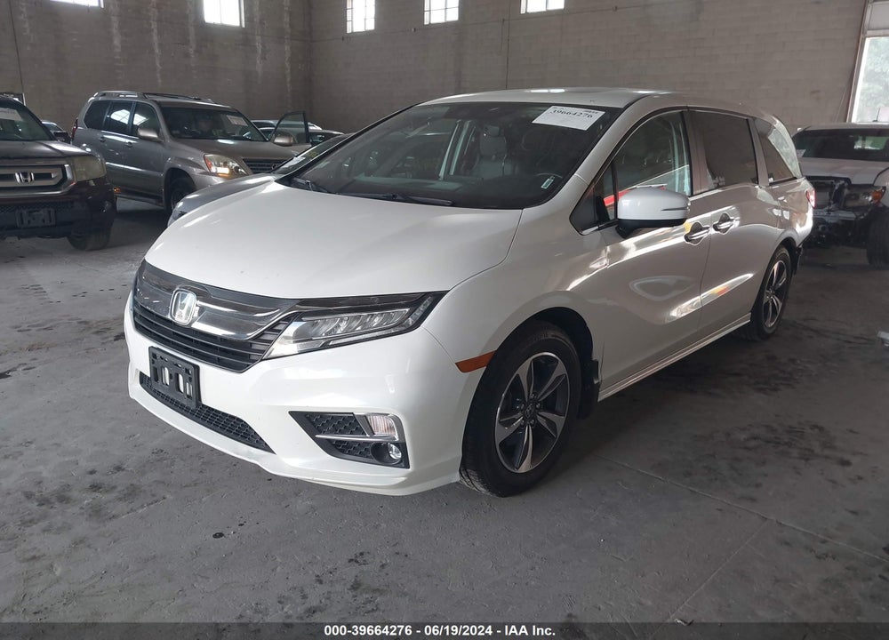 2019 HONDA ODYSSEY TOURING VIN: 5FNRL6H82KB067019