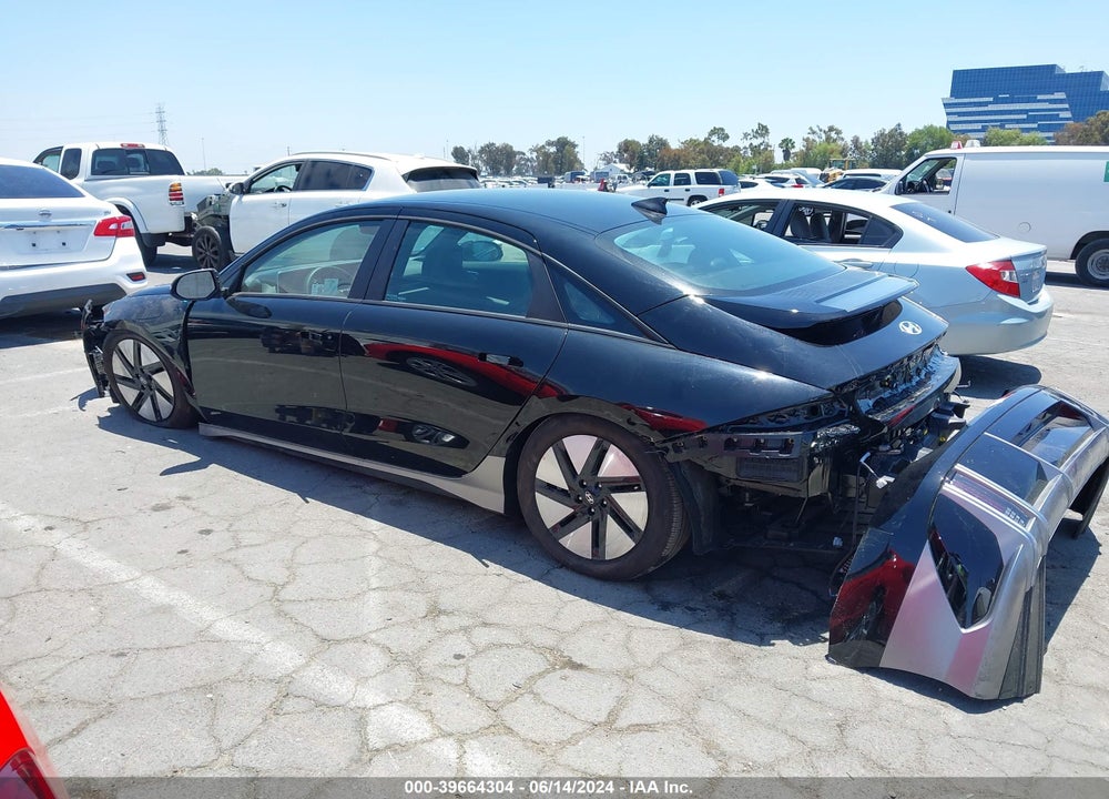 2024 HYUNDAI IONIQ 6 SE VIN: KMHM24AA7RA071094