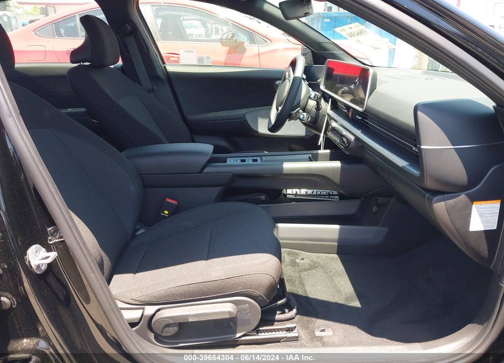 2024 HYUNDAI IONIQ 6 SE VIN: KMHM24AA7RA071094
