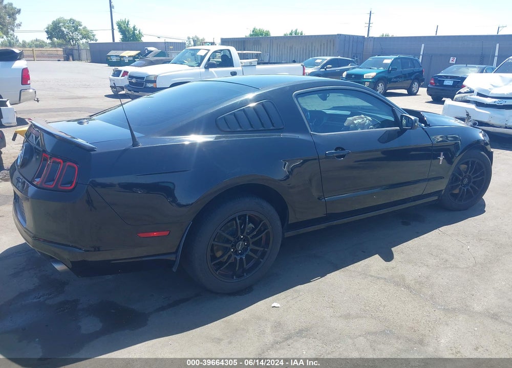 2014 FORD MUSTANG V6 PREMIUM VIN: 1ZVBP8AM3E5252868