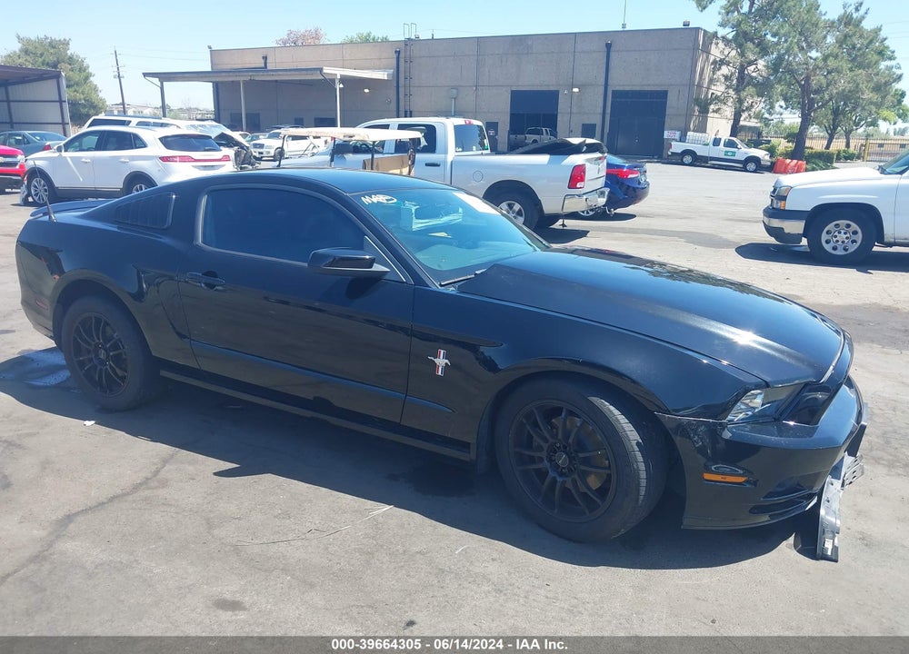 2014 FORD MUSTANG V6 PREMIUM VIN: 1ZVBP8AM3E5252868