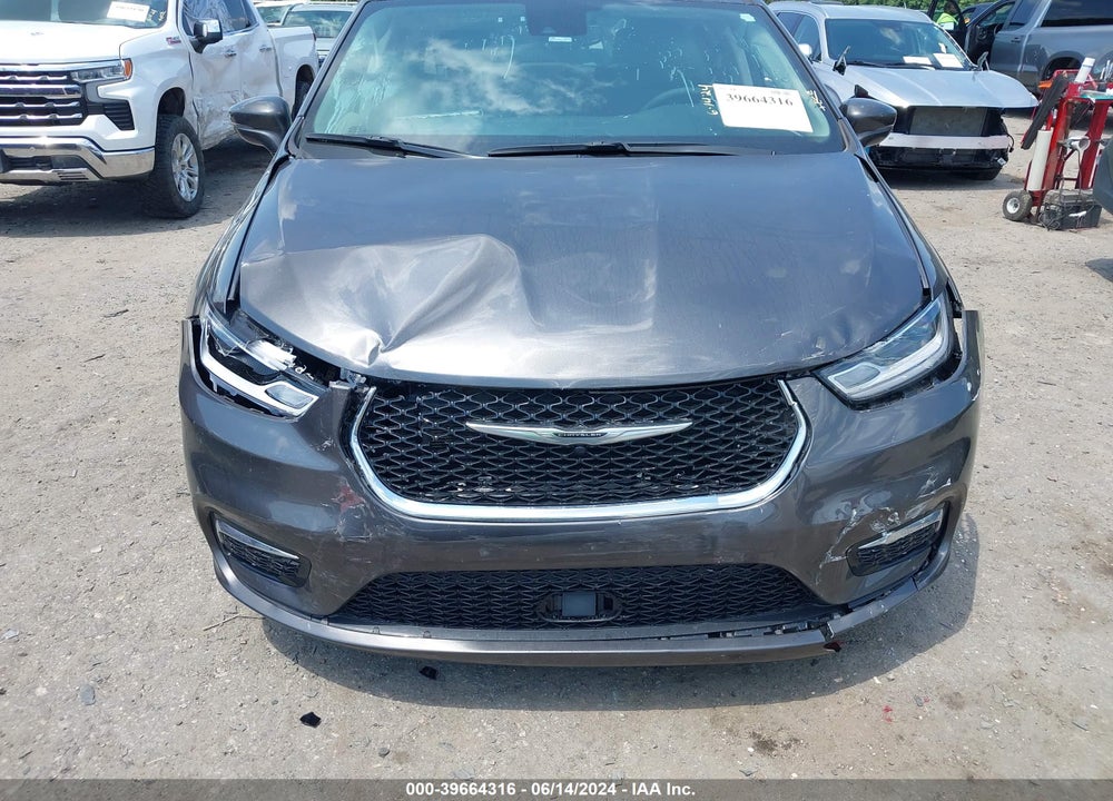 2022 CHRYSLER PACIFICA TOURING L VIN: 2C4RC1BG3NR150891