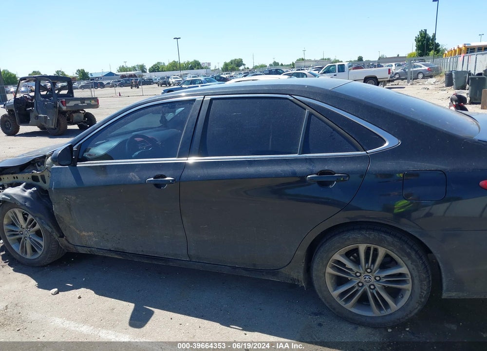 2016 TOYOTA CAMRY SE VIN: 4T1BF1FK7GU171879