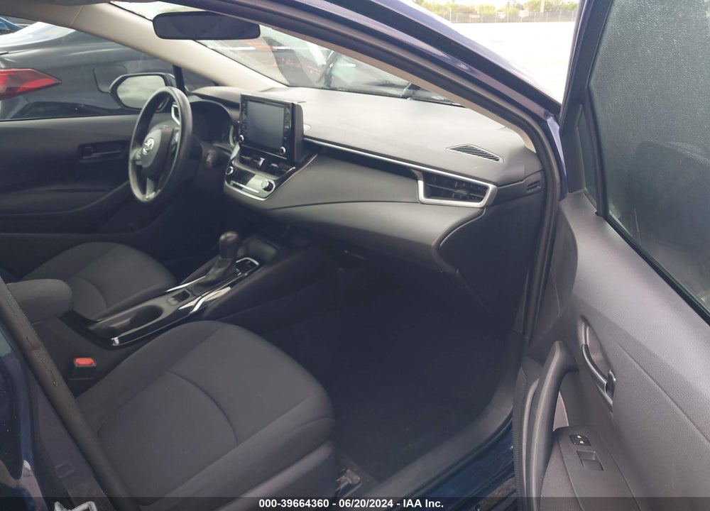 2022 TOYOTA COROLLA LE VIN: 5YFVPMAE4NP365555