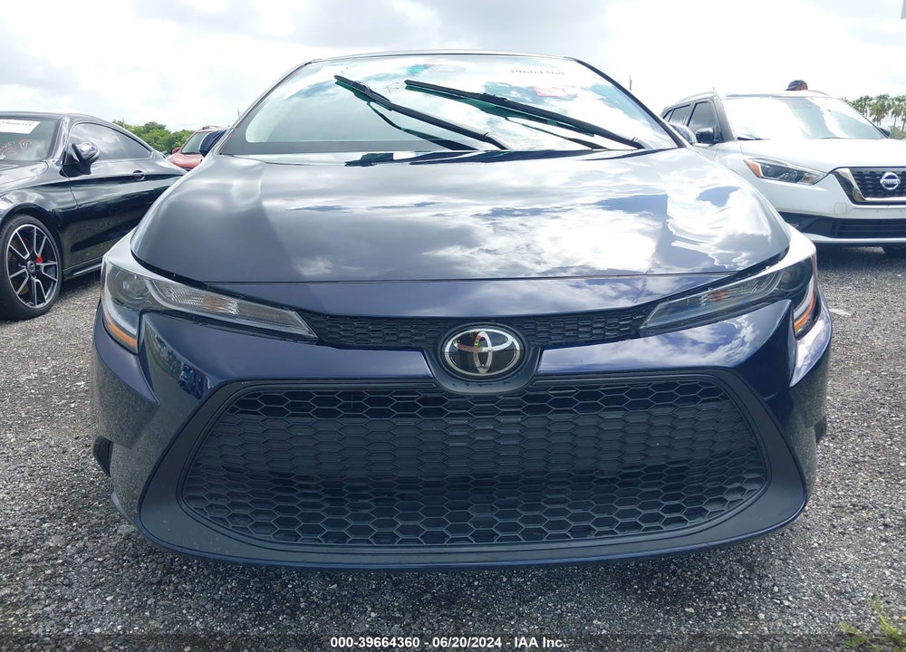 2022 TOYOTA COROLLA LE VIN: 5YFVPMAE4NP365555