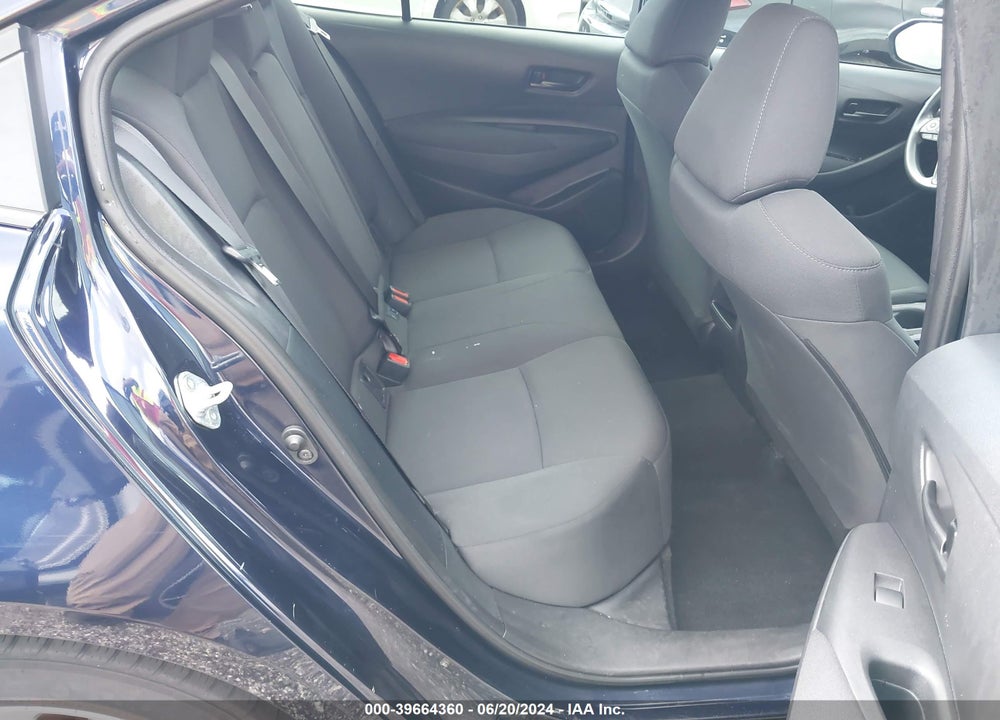 2022 TOYOTA COROLLA LE VIN: 5YFVPMAE4NP365555