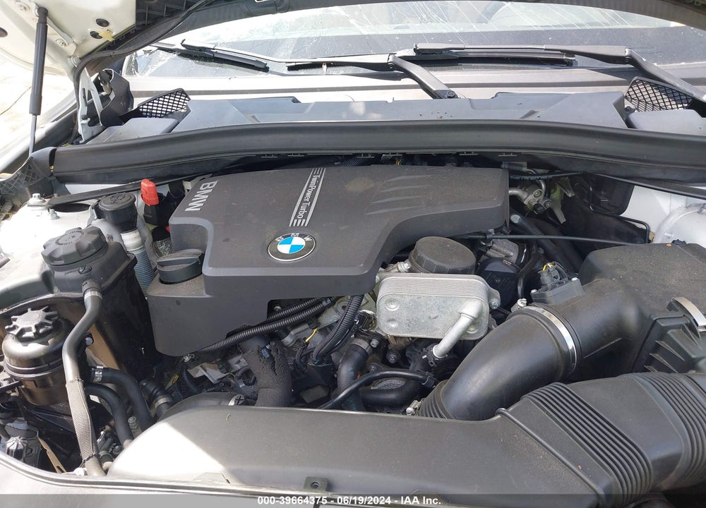 2014 BMW X1 XDRIVE28I VIN: WBAVL1C56EVY10685