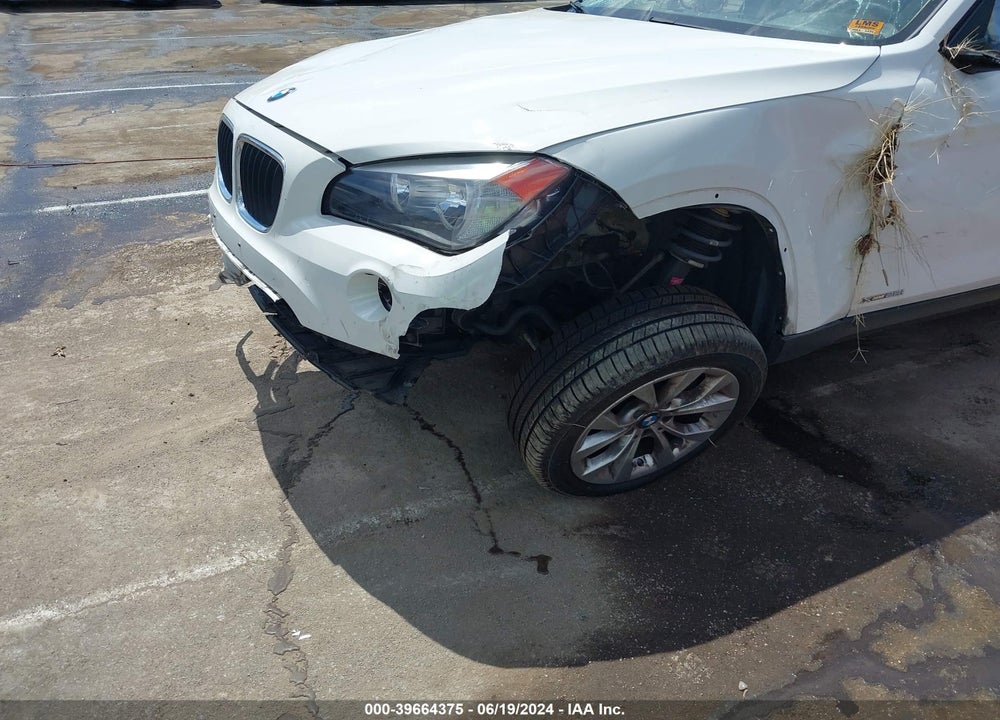 2014 BMW X1 XDRIVE28I VIN: WBAVL1C56EVY10685