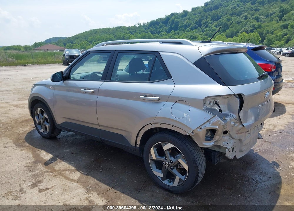 2023 HYUNDAI VENUE SEL VIN: KMHRC8A33PU249302