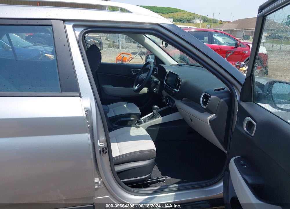 2023 HYUNDAI VENUE SEL VIN: KMHRC8A33PU249302