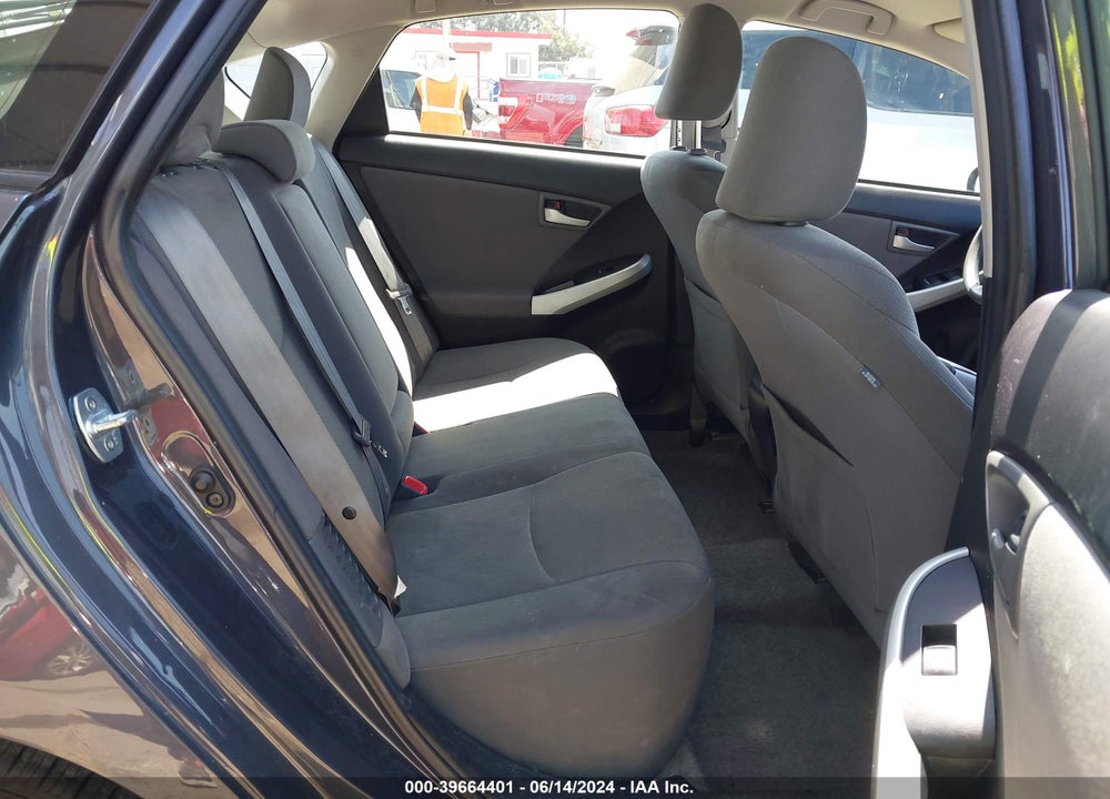 2013 TOYOTA PRIUS TWO VIN: JTDKN3DU4D1630208