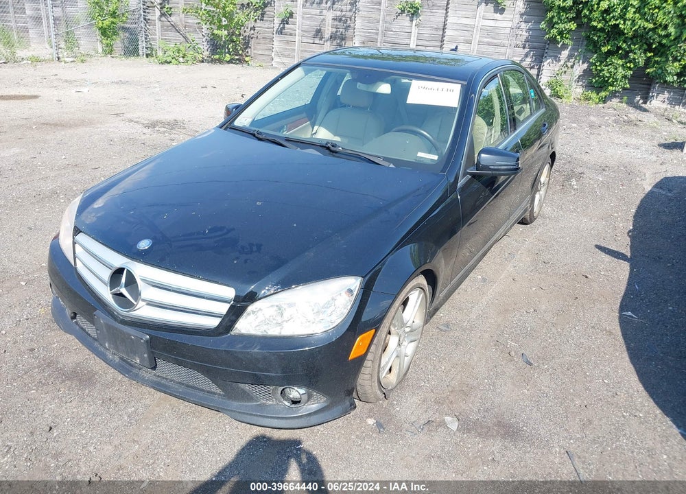2010 MERCEDES-BENZ C 300 LUXURY 4MATIC/SPORT 4MATIC VIN: WDDGF8BB1AR124081