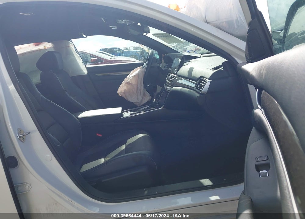 2019 HONDA ACCORD SPORT VIN: 1HGCV1F36KA013937