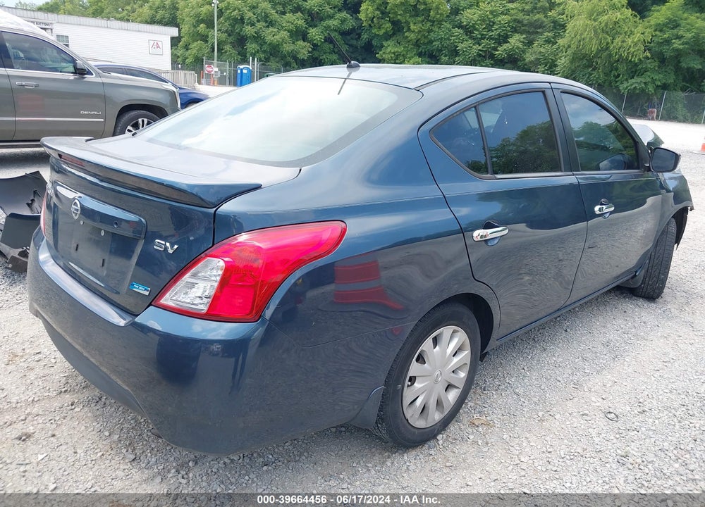 2015 NISSAN VERSA 1.6 SV VIN: 3N1CN7AP4FL922935