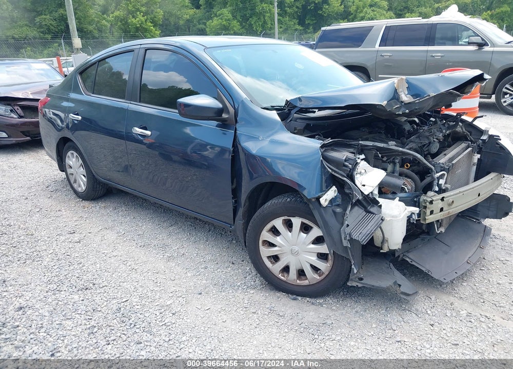 2015 NISSAN VERSA 1.6 SV VIN: 3N1CN7AP4FL922935