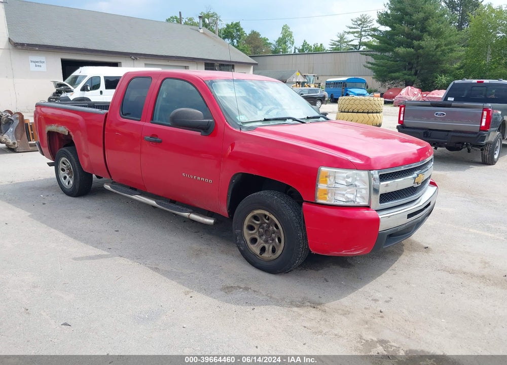 2011 CHEVROLET SILVERADO 1500 WORK TRUCK VIN: 1GCRCPEX6BZ272225