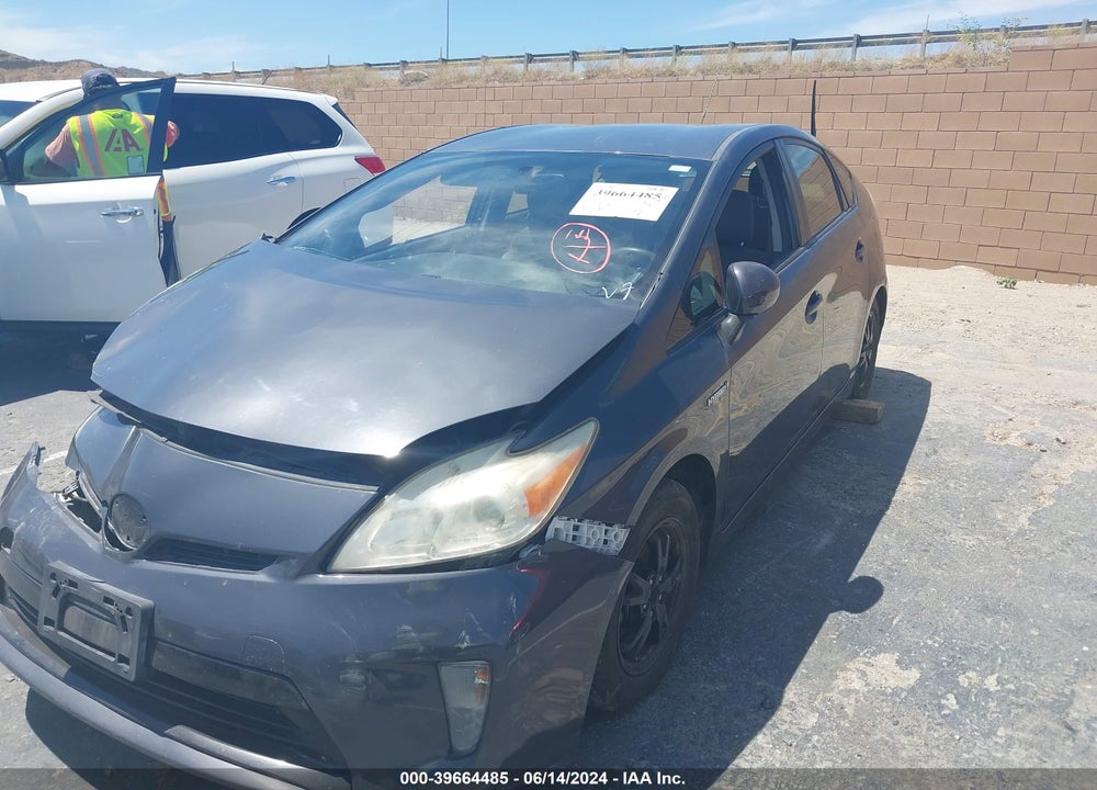 2013 TOYOTA PRIUS THREE VIN: JTDKN3DU2D1618610