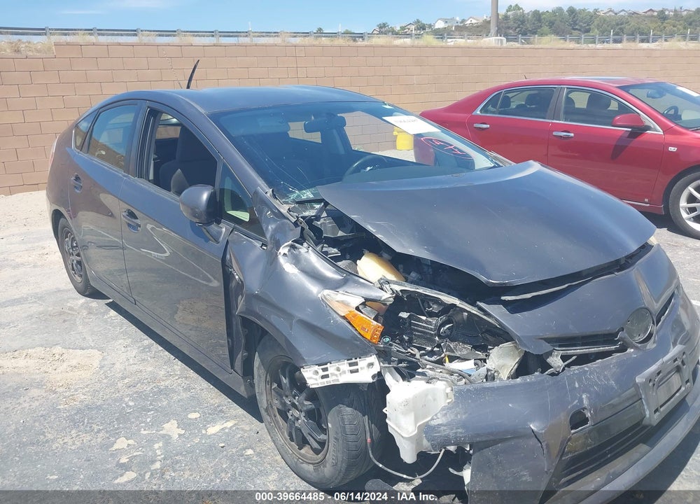 2013 TOYOTA PRIUS THREE VIN: JTDKN3DU2D1618610