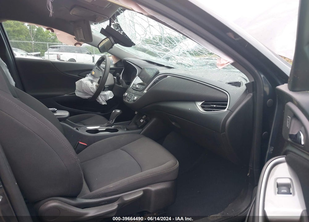 2019 CHEVROLET MALIBU 1LS VIN: 1G1ZB5STXKF148199