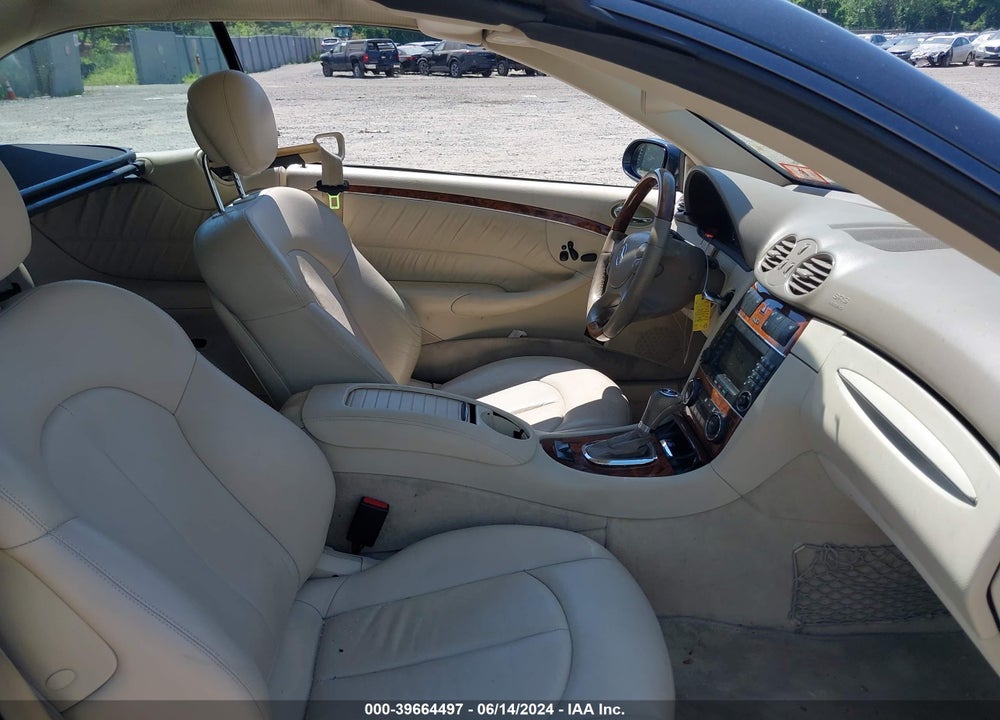 2008 MERCEDES-BENZ CLK 350 VIN: WDBTK56F78T096931