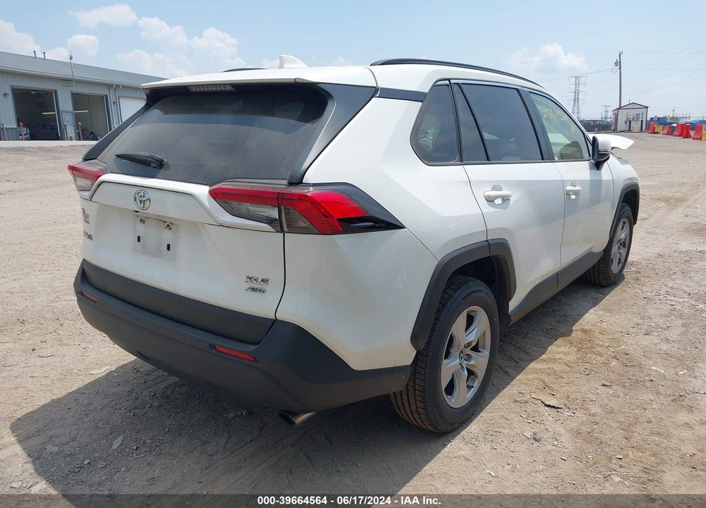 2019 TOYOTA RAV4 XLE VIN: JTMP1RFV4KJ004567