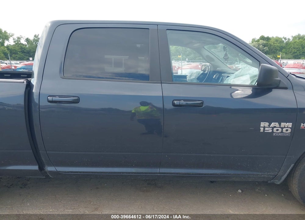 2019 RAM 1500 CLASSIC SLT 4X2 6'4 BOX VIN: 1C6RR6TT2KS711736