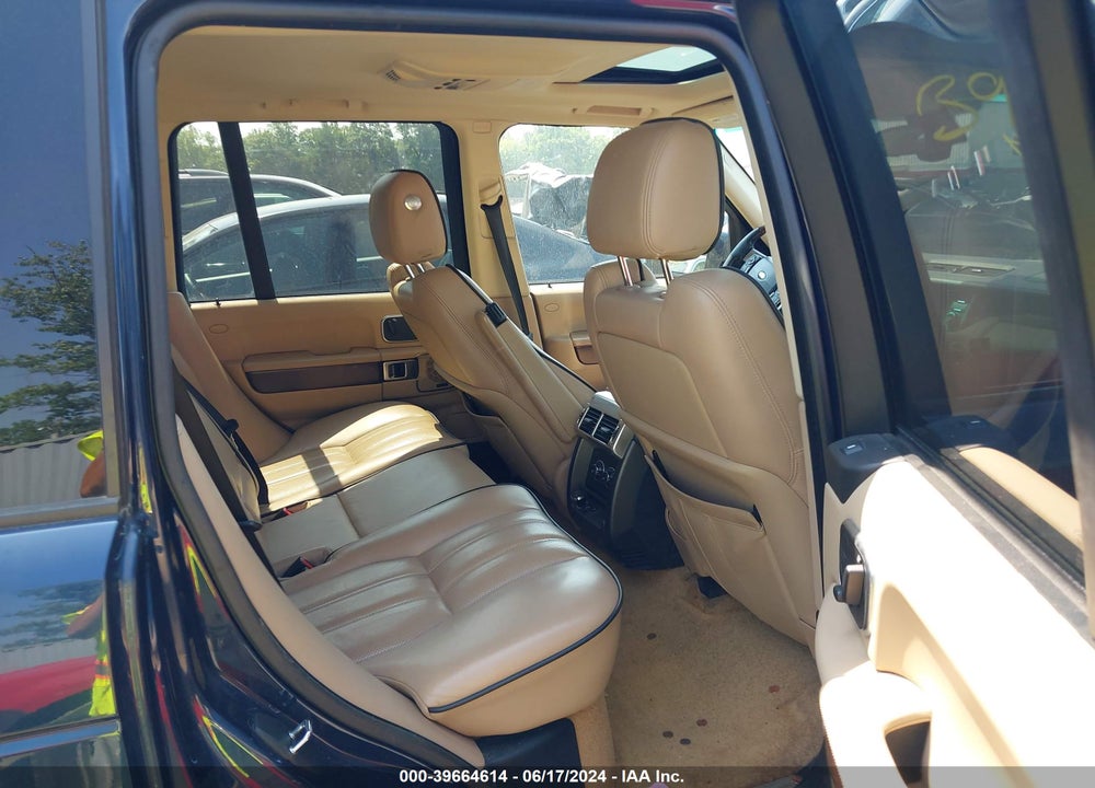 2011 LAND ROVER RANGE ROVER HSE VIN: SALMF1D42BA335723