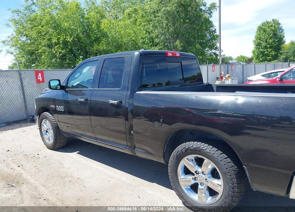 2016 RAM 1500 VIN: 1C6RR7GTXGS208558