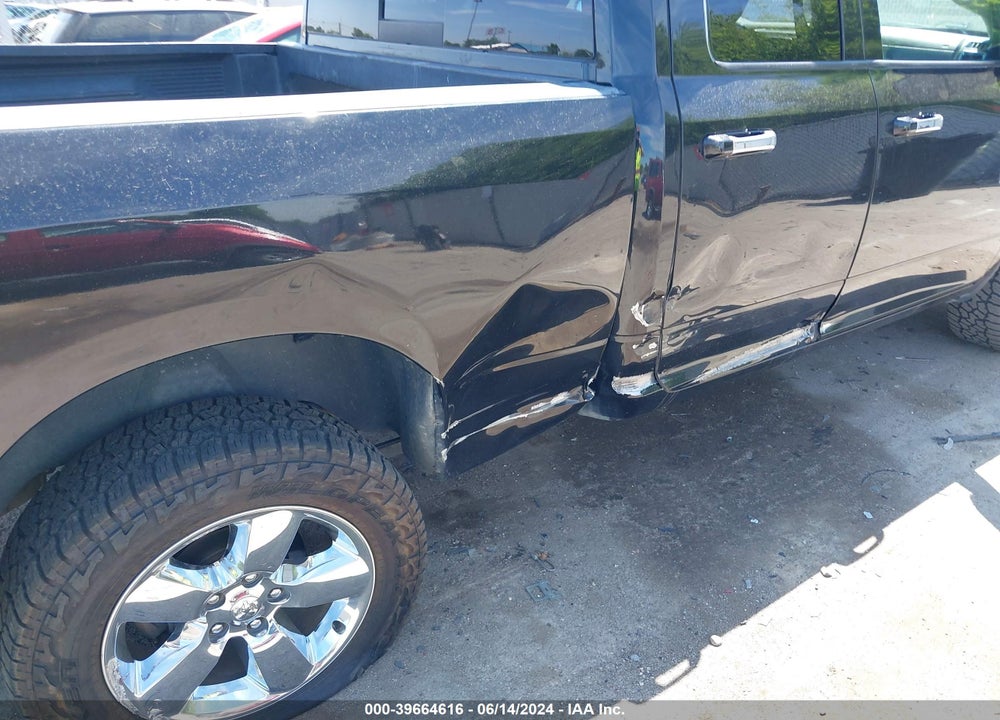 2016 RAM 1500 VIN: 1C6RR7GTXGS208558