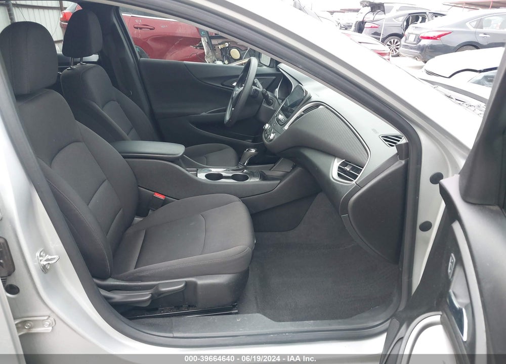 2019 CHEVROLET MALIBU 1LS VIN: 1G1ZB5ST5KF123890