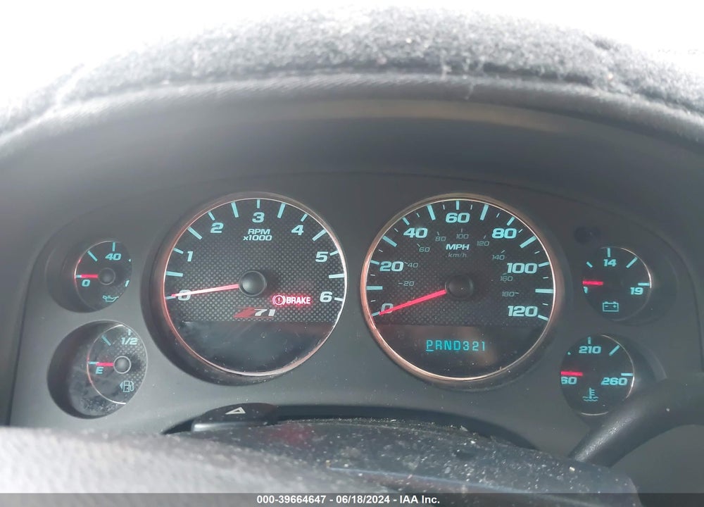 2008 CHEVROLET SUBURBAN 1500 LT VIN: 3GNFC16018G147876