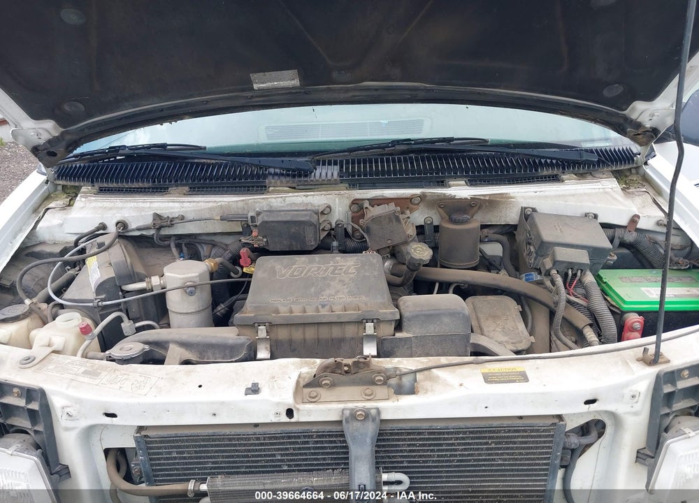2000 CHEVROLET ASTRO VIN: 1GNEL19W0YB138459