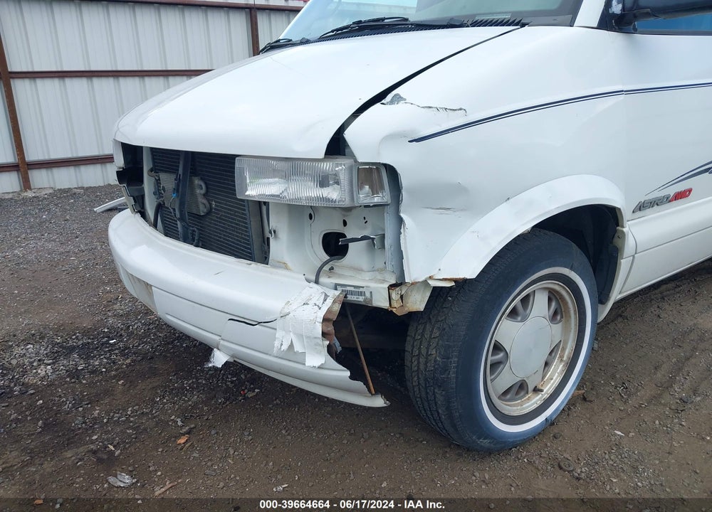 2000 CHEVROLET ASTRO VIN: 1GNEL19W0YB138459