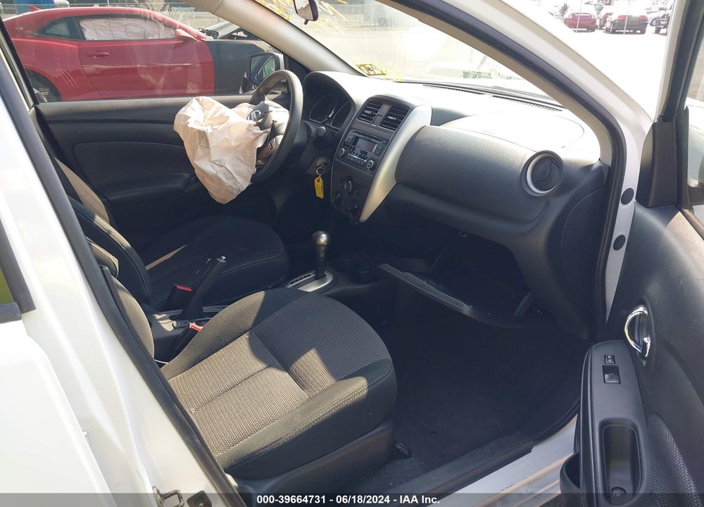 2015 NISSAN VERSA 1.6 SV VIN: 3N1CN7AP1FL842105