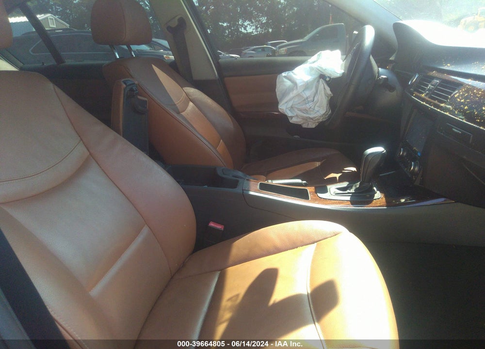 2011 BMW 328I VIN: WBAPH7C56BE852217