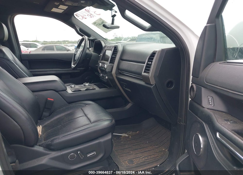 2019 FORD EXPEDITION XLT VIN: 1FMJU1JTXKEA73630