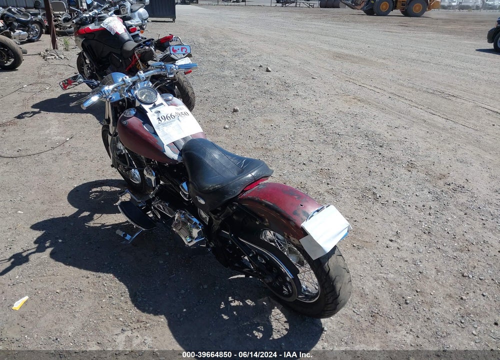 2007 HARLEY-DAVIDSON FLSTC VIN: 1HD1BW5117Y030413