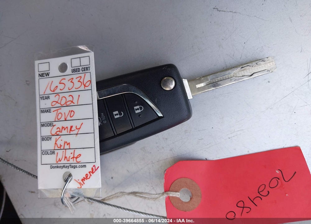 2021 TOYOTA CAMRY SE VIN: 4T1G11AK2MU550571