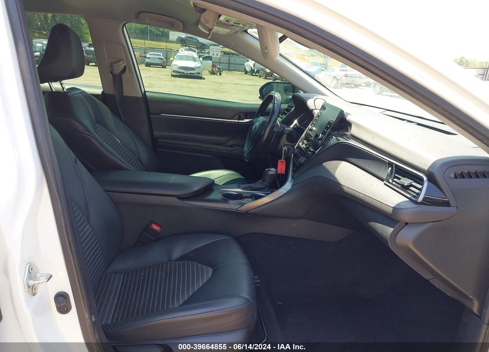 2021 TOYOTA CAMRY SE VIN: 4T1G11AK2MU550571