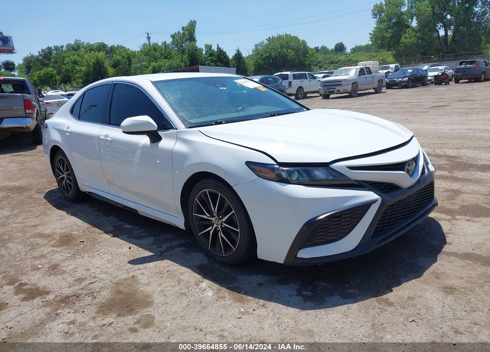 2021 TOYOTA CAMRY SE VIN: 4T1G11AK2MU550571