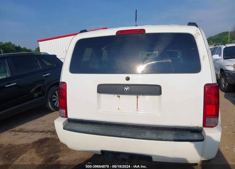 2007 DODGE NITRO SXT VIN: 1D8GU28K07W727491