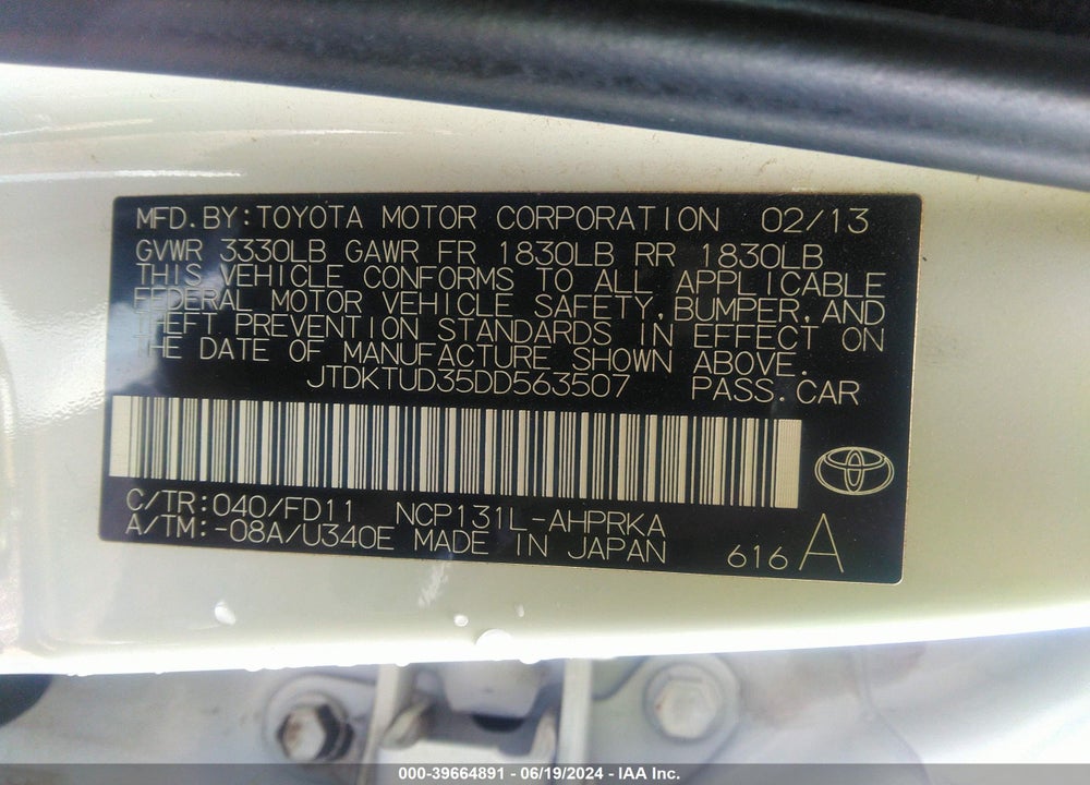 2013 TOYOTA YARIS SE VIN: JTDKTUD35DD563507